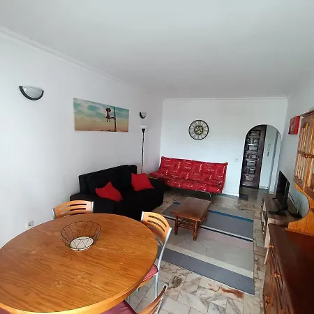 Oura Li אלבופיירה