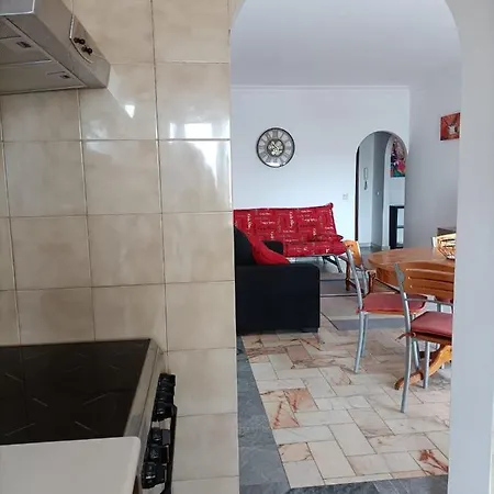 Oura Li Apartamento *