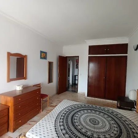 Oura Li Apartamento