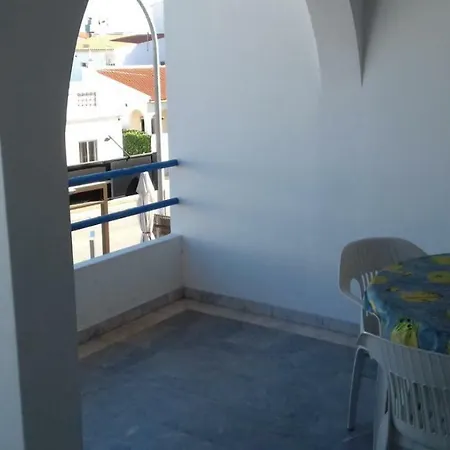 Apartamento Oura Li