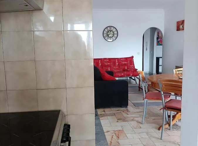 Oura Li アパート *